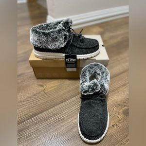 BRAND NEW Britt Black Hey Dudes Size 7